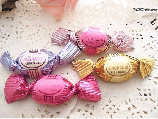 Machine automatique d'emballage de bonbons à double torsion pour L 15-55 W 5-30 H 2-25 mm Produits