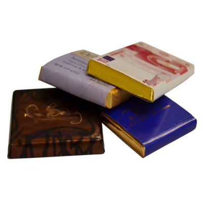 Machine à emballer des comprimés à écran tactile contrôlée par un serveur PLC pour les confiseries au chocolat